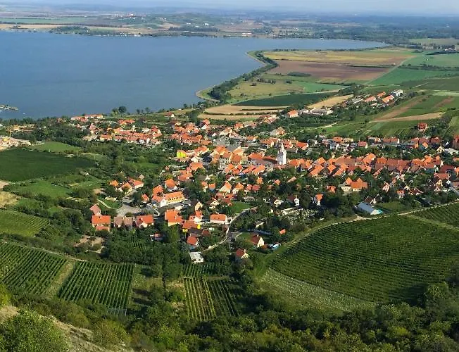 Palavia 4*